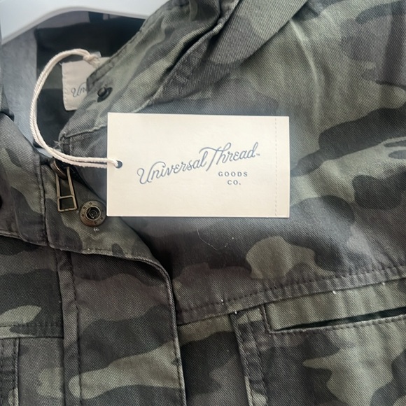 Universal Thread Camo Jacket - Picture 3 of 5